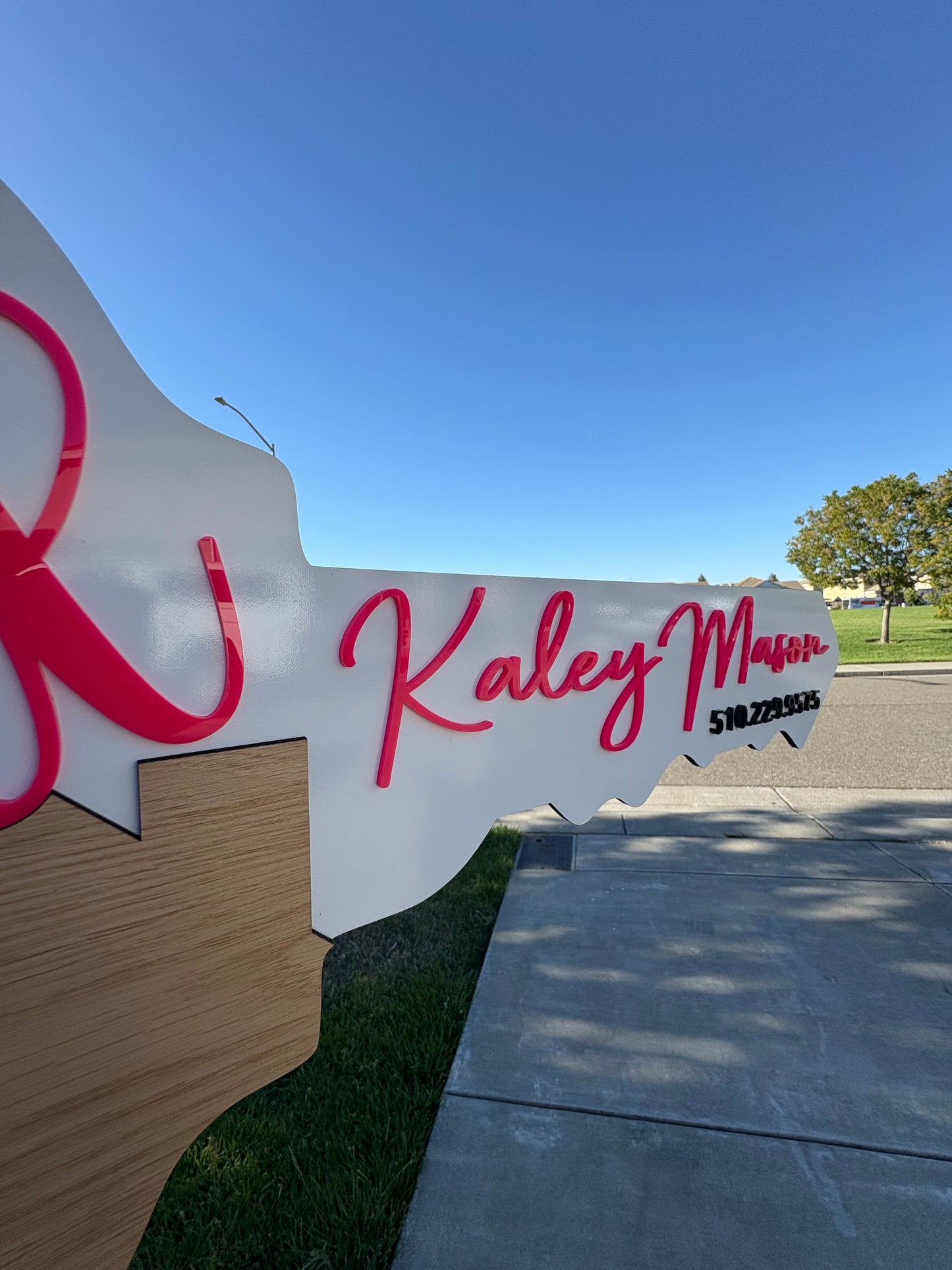 Custom Engraved Realtor Key Signs | Fully Customizable ( White backing & Hot pink lettering)